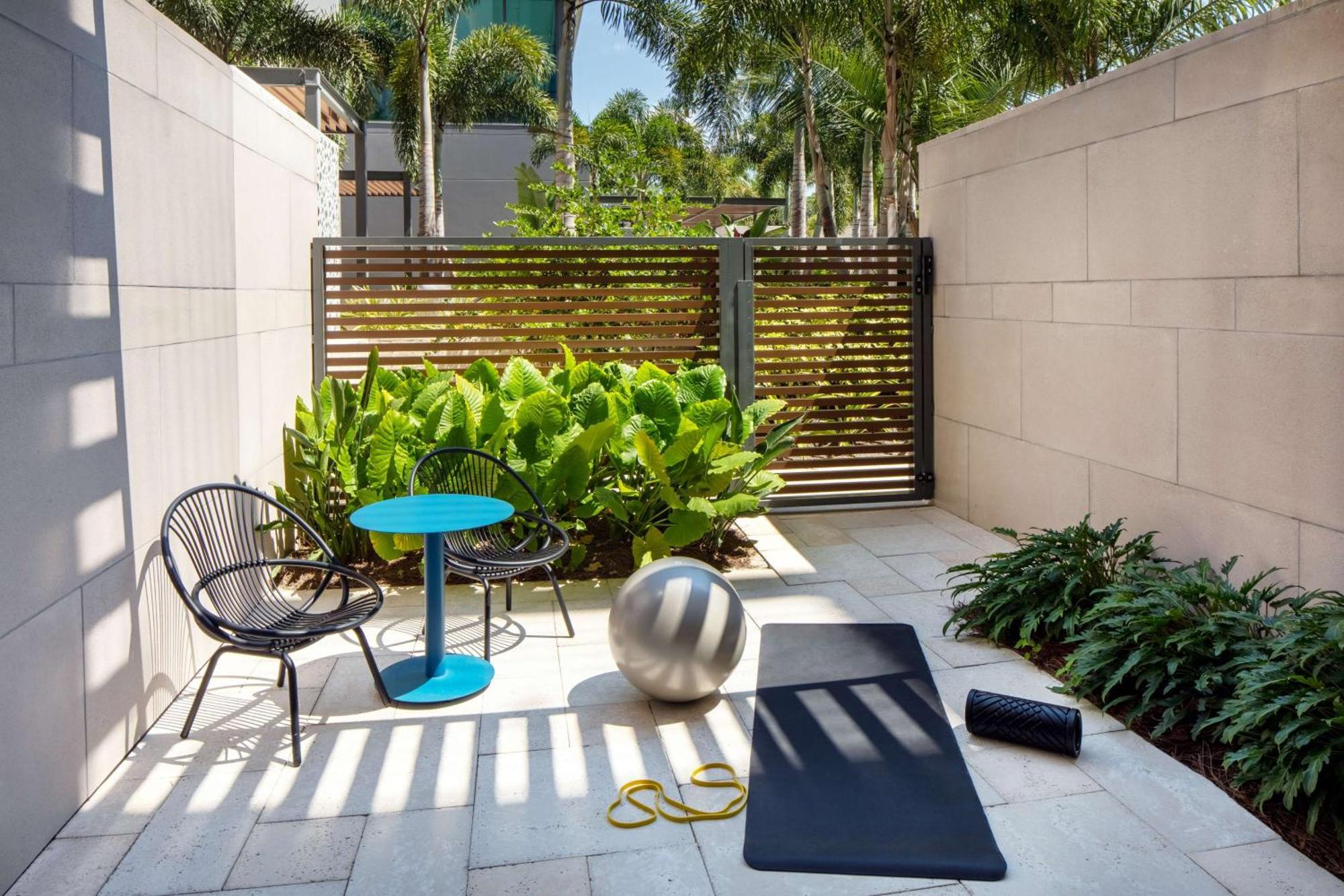 Conrad Orlando Hotel Bagian luar foto