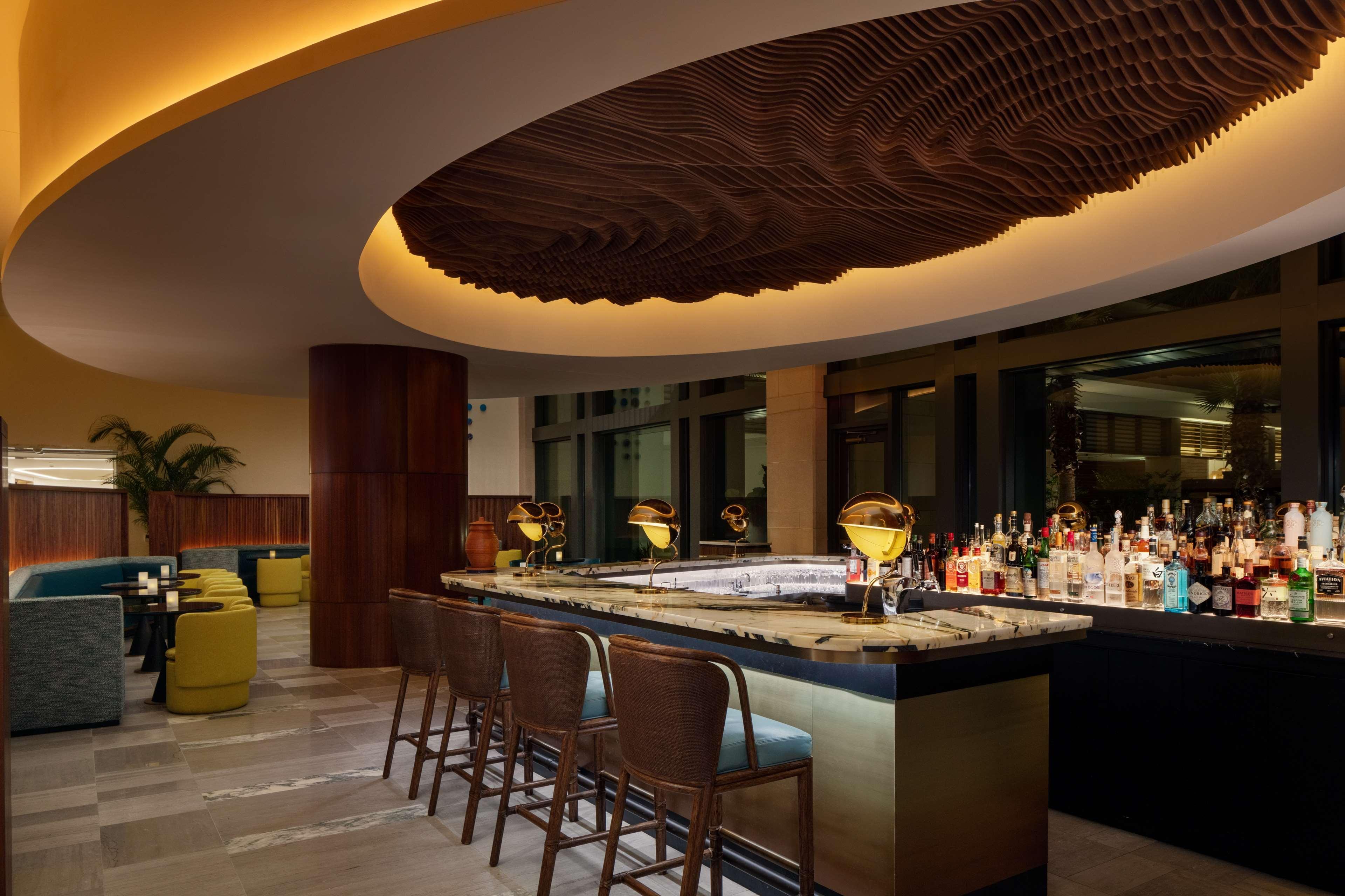 Conrad Orlando Hotel Bagian luar foto